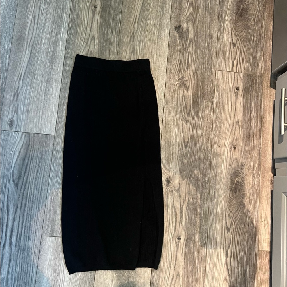 Pink lily midi skirt